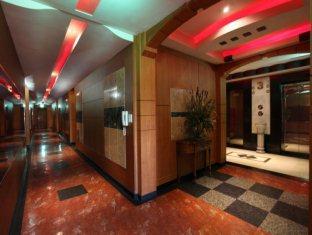 Rampart Hotel Suwon Extérieur photo